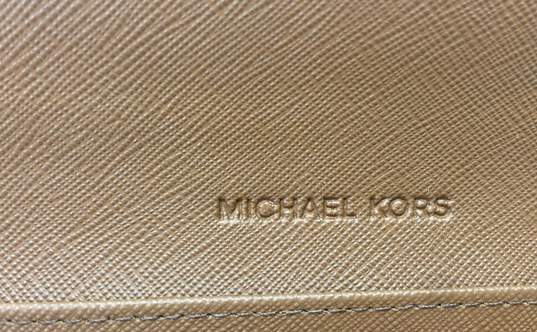 Michael Kors Jet Set Monogram Trifold Wallet Vanilla image number 6