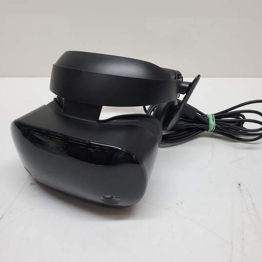 Samsung VR Headset HMD Odyssey Model XE800ZAA image number 1