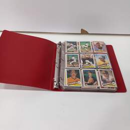 3.5lb Bundle of Assorted Baseball Sports Trading Cards In Binder