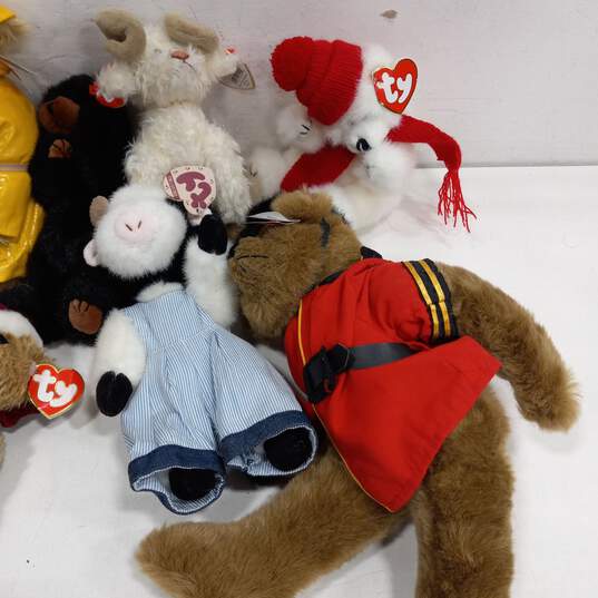 4lbs. Lot of Assorted Ty Stuffed Animals image number 4