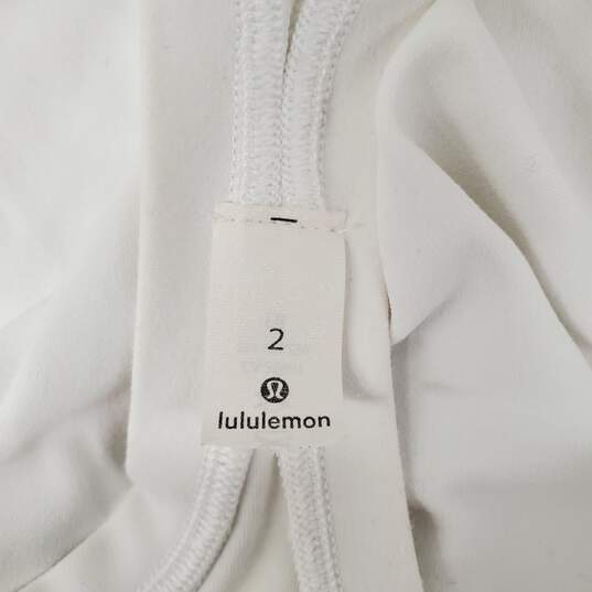 Lululemon Athletica WM's White Tank Top Size 2 image number 3