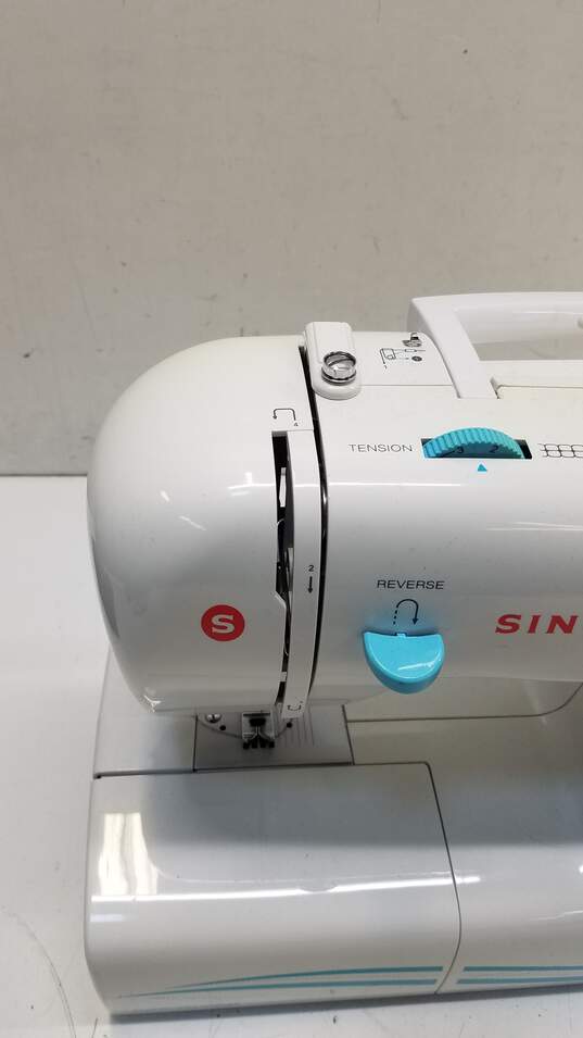 Singer Simple Sewing Machine 2263-SOLD AS IS, UNTESTED, NO POWER CABLE/FOOT PEDAL image number 7