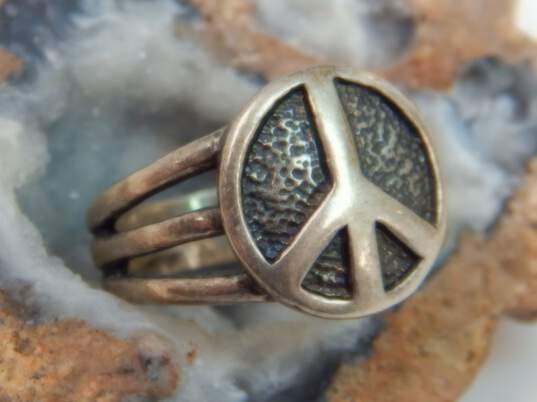 Silpada Sterling Silver Peace Sign Ring 6.3g image number 2