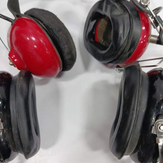 Bundle Of 4 Assorted Brands of Racing Headphones image number 4