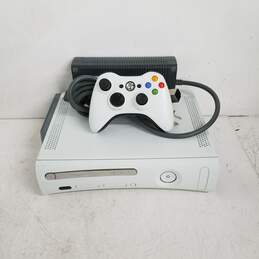 Microsoft Xbox 360 20GB Console Bundle with Games & Controller #8 alternative image