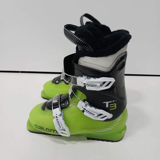 Men's Green & Black Salomon Ski Boots Size 8 image number 4