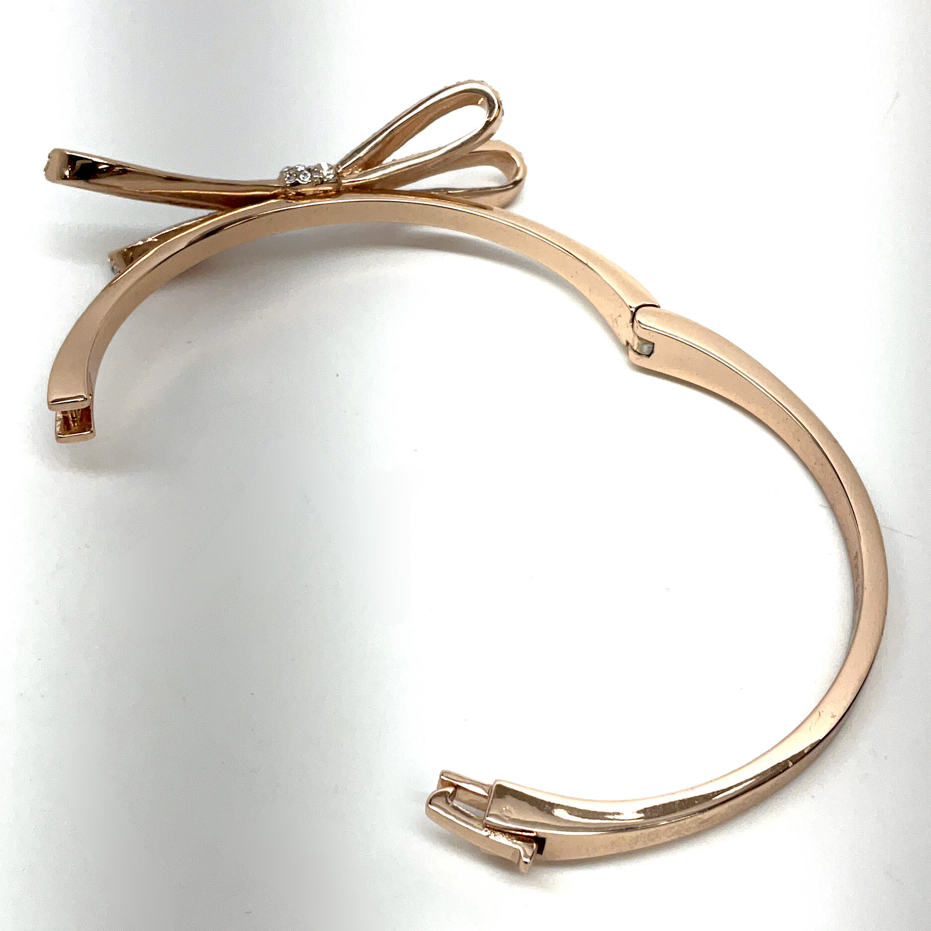 Retired Pandora Sparkling Bow Bangle :: Bracelet Stories 590536CZ ::  Authorized Online Retailer