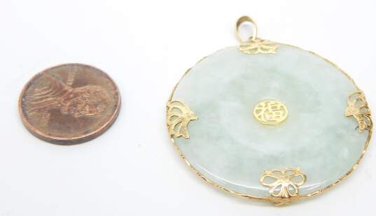 14K Gold Chinese Character Butterflies & Flowers Overlay Jade Disc Pendant 11g image number 5