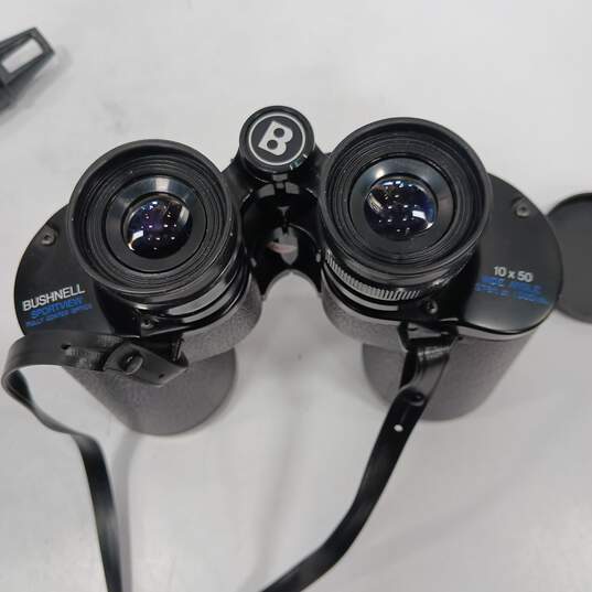 Bushnell Sportview 10x30 Wide Angle Binoculars In Shoulder Carry Case image number 3