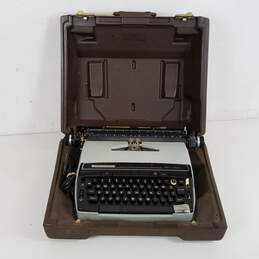 Smith-Corona Super Correct Electric  Portable  Typewriter with Hard Cover Case