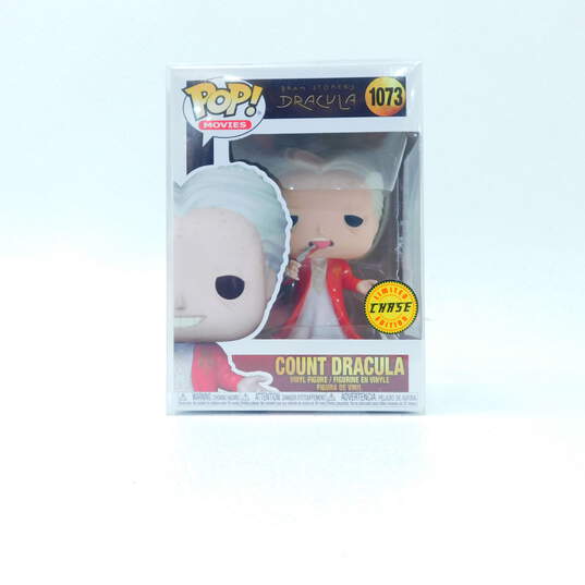 Count Dracula #1073 Funko Pop! Movies Chase Bram Stoker's Dracula W/ Protector image number 2