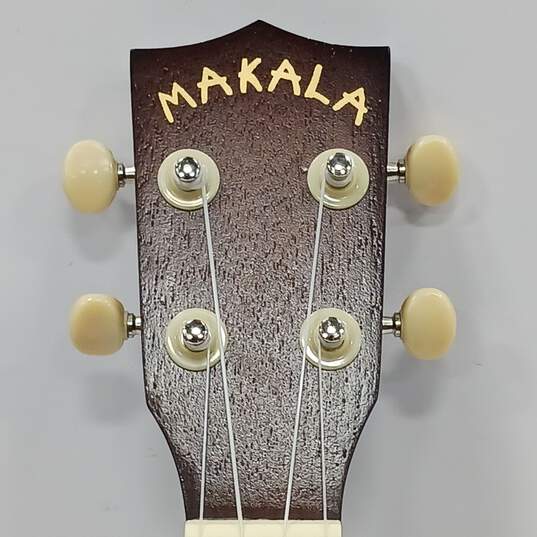 Makala Ukulele Model MK-S W/ Soft Case image number 4