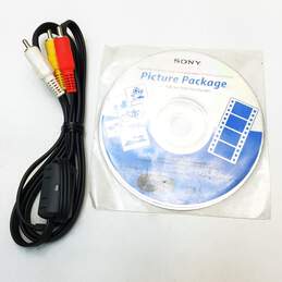 Sony Handycam DCR-DVD203 DVD Camcorder alternative image