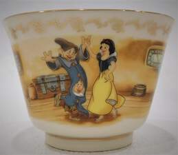 2001 Disney Lenox Snow White Treat Bowl IOB Gold Trim Bone China alternative image