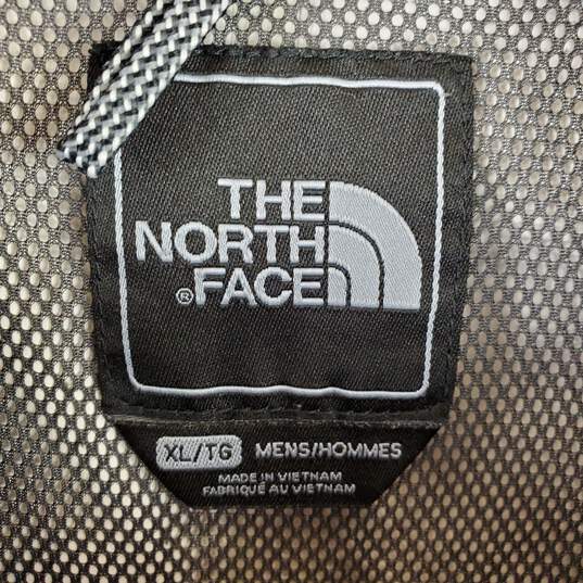The North Face Men Red Jacket XL image number 3
