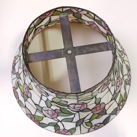 Large Stained-Glass Tiffany Style Red Roses Lamp Shade image number 2