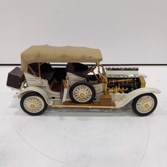 1911 Rolls Royce Car Model image number 4