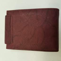 Buxton Red Wallet alternative image