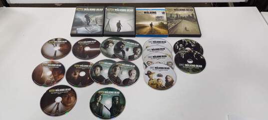 Bundle of 3 The Walking Dead DVD Box Sets w/Season One on Blu-Ray image number 3
