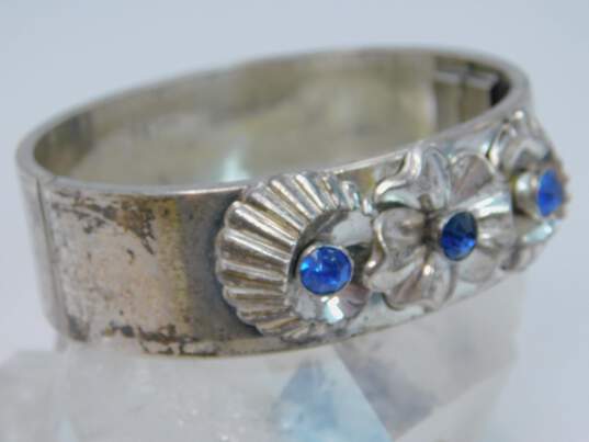 Vintage Harry Iskin Sterling Silver Blue Rhinestone Floral Hinged Bangle Bracelet 33.4g image number 2