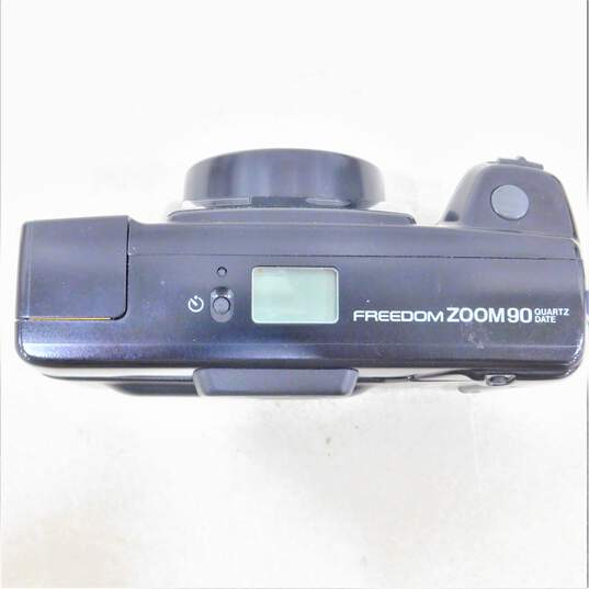 Minolta Freedom Zoom 90 35mm Film Camera w/ Bag image number 7