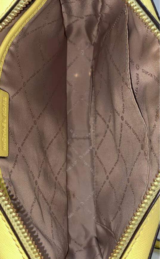 Michael Kors Crossbody Bag Yellow image number 5