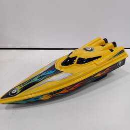 Blue Hat Boat Racers RC Speedboat - IOB alternative image