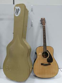 Yamaha Acoustic Guitar with Travel Case