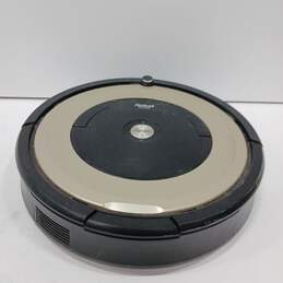 iRobot Roomba 891 Robotic Vacuum alternative image