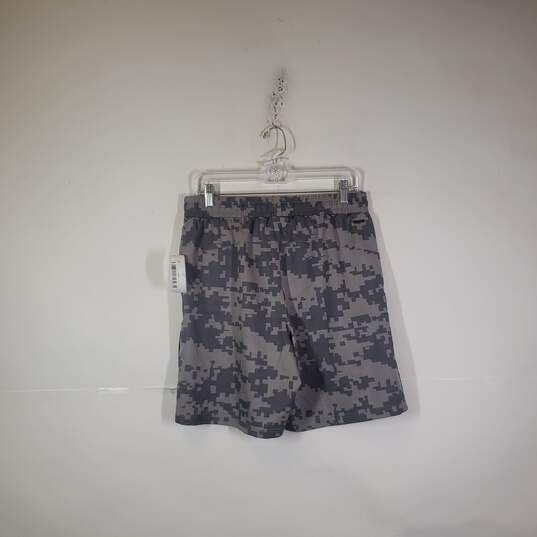 Mens Camouflage Drawstring Waist Flat Front Athletic Shorts Size Medium image number 2