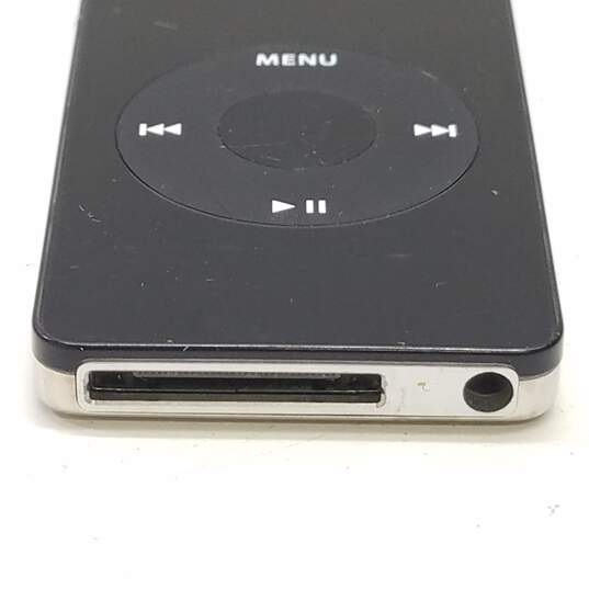 Apple iPod Nano (1st Generation) - Black (A1137) 2GB