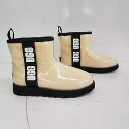 UGG Classic Clear Mini Boots NWT Size 5