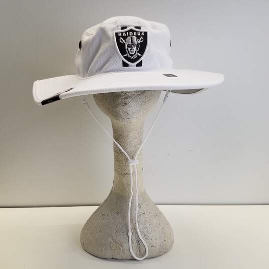 Men's New Era Las Vegas Raiders White Panama Training Hat (NWT) image number 1