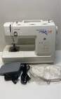 Singer Quantum Decor Sewing Machine 7322-1 image number 1
