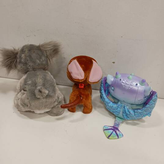 Bundle Of 3 Fur Real Friends Pet Toys image number 2