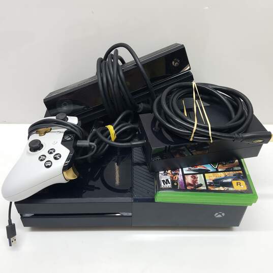 Xbox One 500GB Bundle w/Kinect image number 1