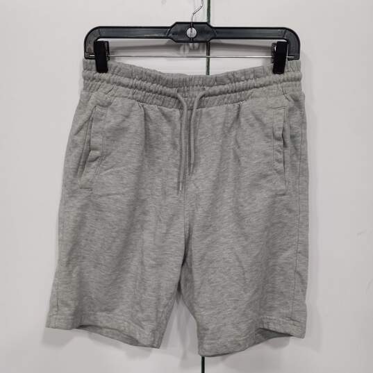 H&M Gray Shorts Size M image number 1