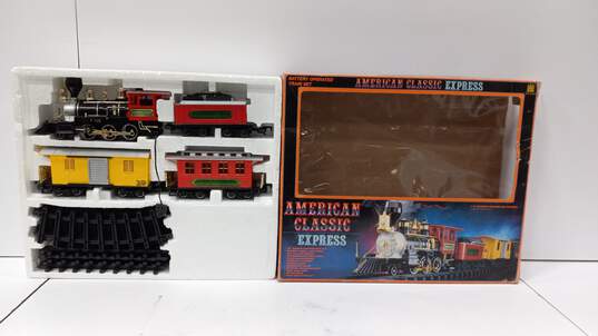 American Classic Express 48 Inch Battery Operated Train Set image number 1