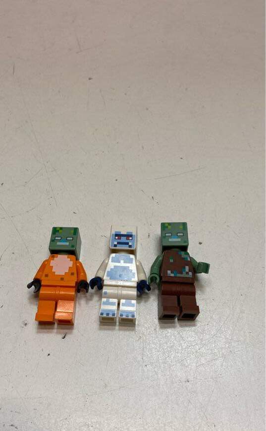 Mixed Lego Minecraft Minifigures Bundle (Set Of 12) image number 2