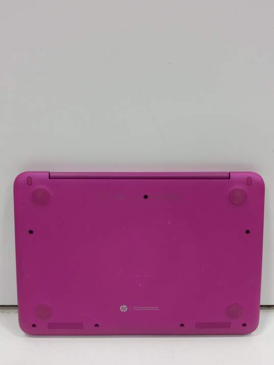 Pink HP Stream Laptop image number 6