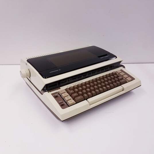 Smith Corona Ultrasonic III Typewriter image number 5
