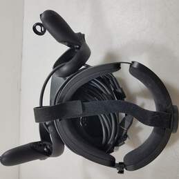 Oculus Rift S VR Headset alternative image