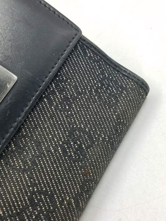 Authentic Gucci GG Black Bi-Fold Wallet image number 6