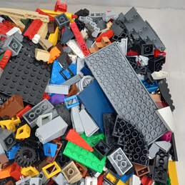 6.5 lbs Bulk Legos alternative image