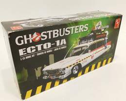 AMT Ghostbusters ECTO-1A Model Car Kit IOB alternative image