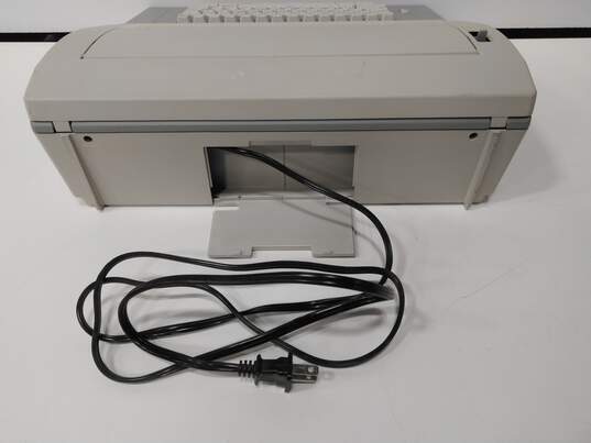 Vintage XL 1900 Model 5A-1 Electric Typewriter image number 4