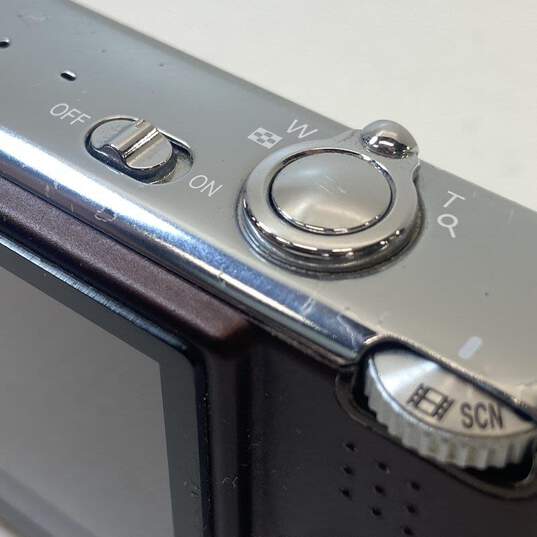 Panasonic Lumix DMC-FX07 7.2MP Compact Digital Camera image number 5
