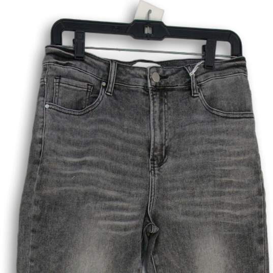 NWT Womens Gray Denim Distressed Vintage Wash Straight Leg Jeans Size 9/29 image number 3