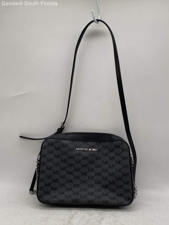 Michael Kors Womens Gray Monogram Adjustable Strap Zipper Crossbody Bag image number 1