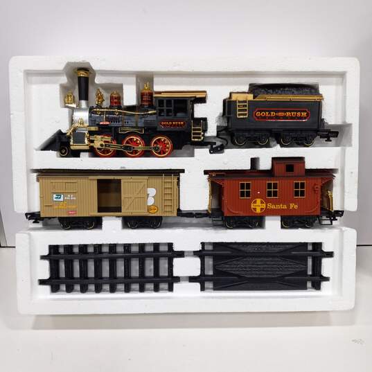 New Bright Gold Rush Express Train Set IOB image number 5